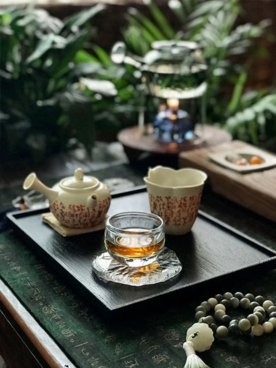 上海茶艺师工作室茶室氛围，安静舒适，环境典雅
